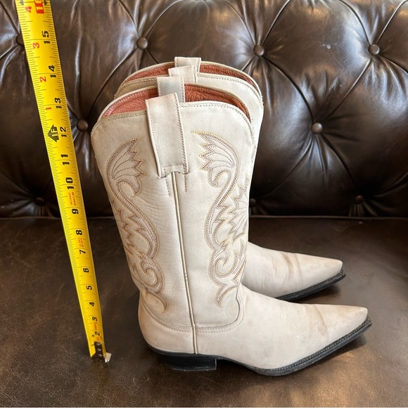 Women’s cowboy boots size 7.5 - Picture 6 of 9